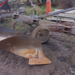 foto blade/plough 1side tractor
