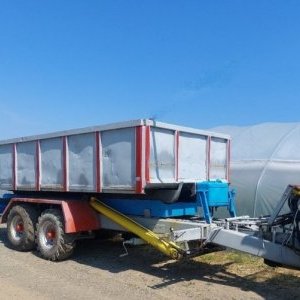foto tractor trailer tandem bottom hook load 12t containers 5.3m agro