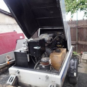 foto 5.2m3/min concrete pump anhydrit trailer BMS Worker No1