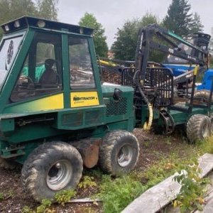 foto 5.45t load 4.5t/5m3 forwarder chains+belts 8x8 wood 9.95t forestry timber ENTRACON Delaware