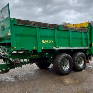 foto agro 14m3 manure spreader +trailer tractor 16.75t compost
