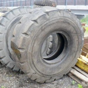 foto tires 18x25 40 PR heavy load (container loaders